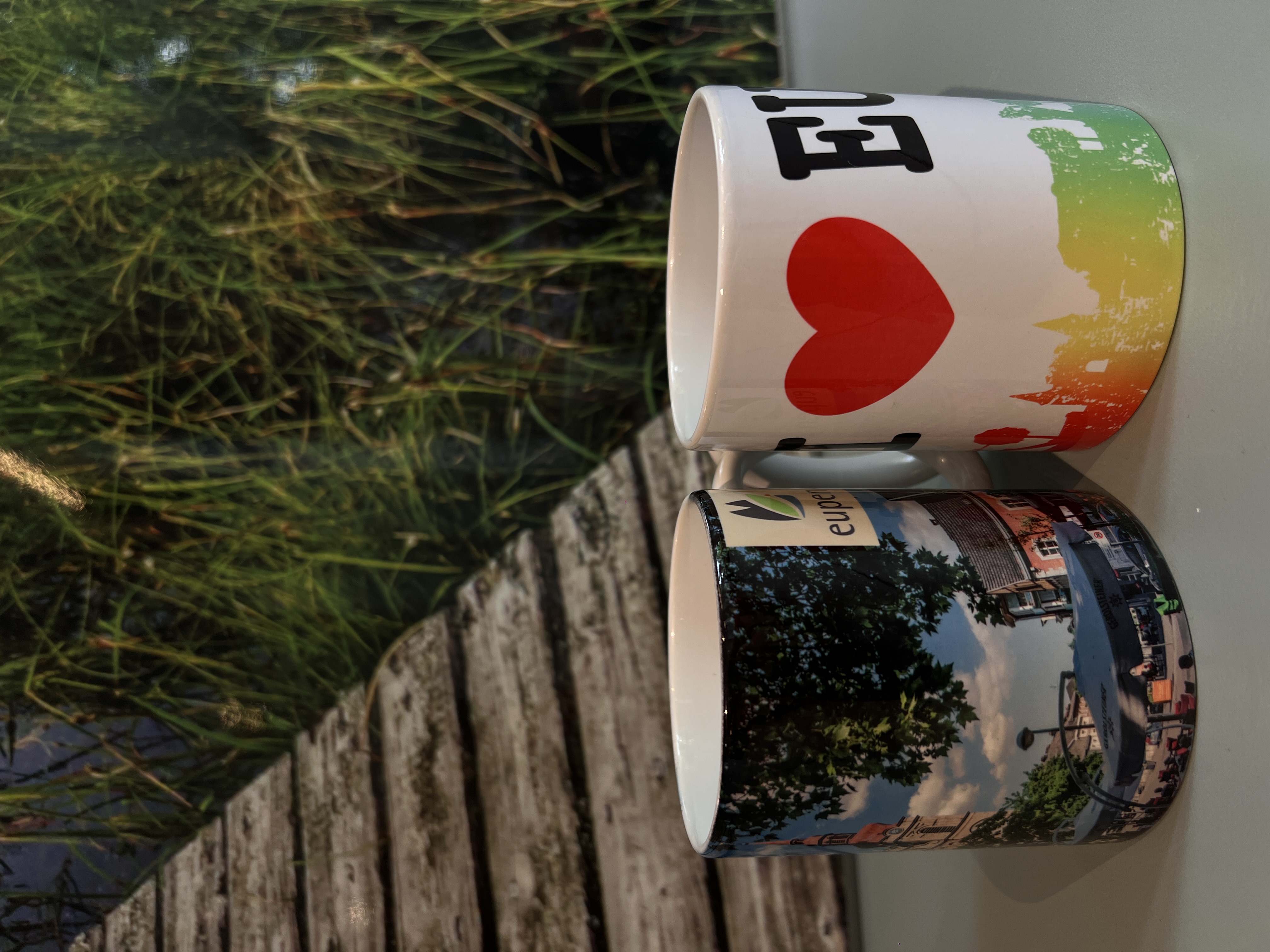 Tasses Eupen avec motif imprimé : « Place du Marché » ou « I LOVE EUPEN »